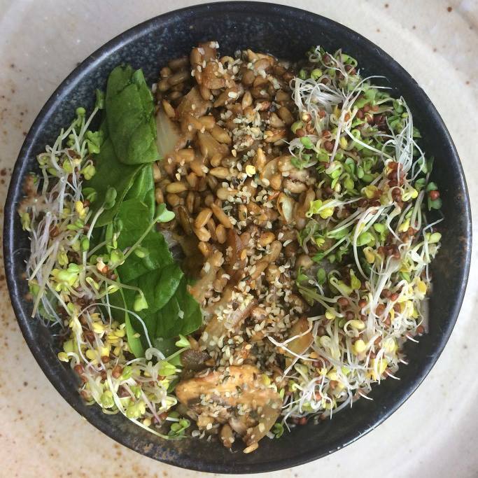 Broccoli sprouts, mushrooms and soba noodles bowl