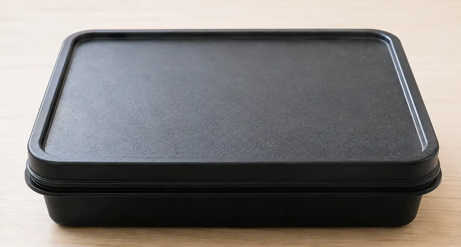 Step 5: Cover for blackout — place the tray under the lid and store in a dark place for 3–4 days.